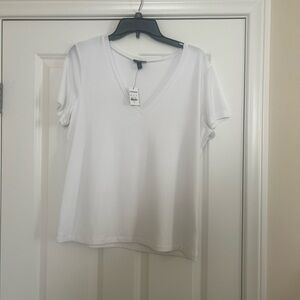 Express V neck  T-shirt